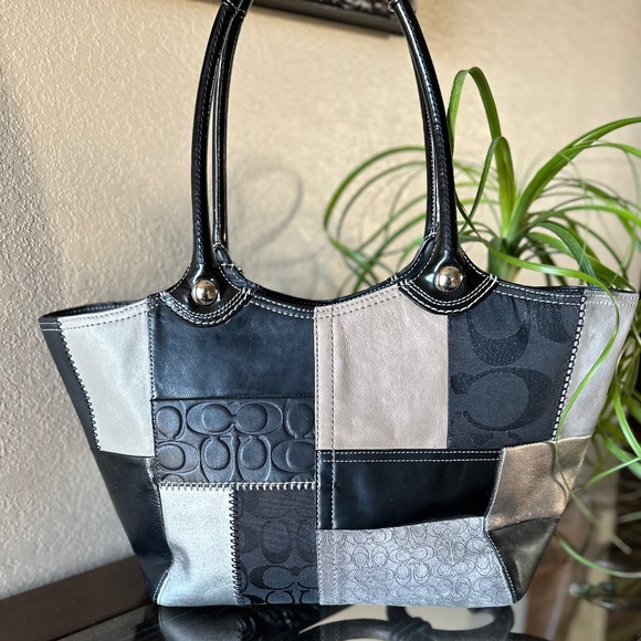 Coach Bleecker Legacy Patchwork Shoulder Bag - Picture 2 of 8